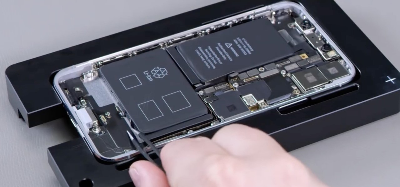 cambiar la batería de un iPhone 3