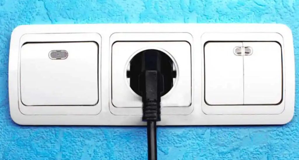 enchufe con interruptor