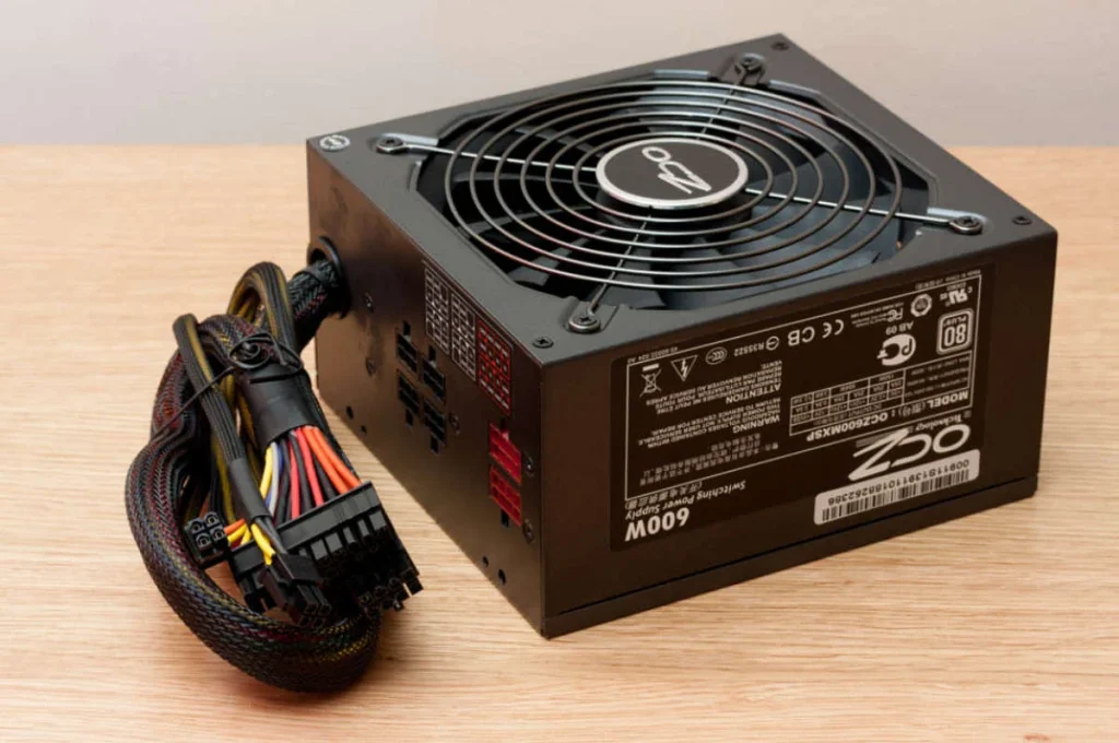 Las mejores fuentes de alimentación del 2023 para hacer funcionar tu PC fuente de alimentación