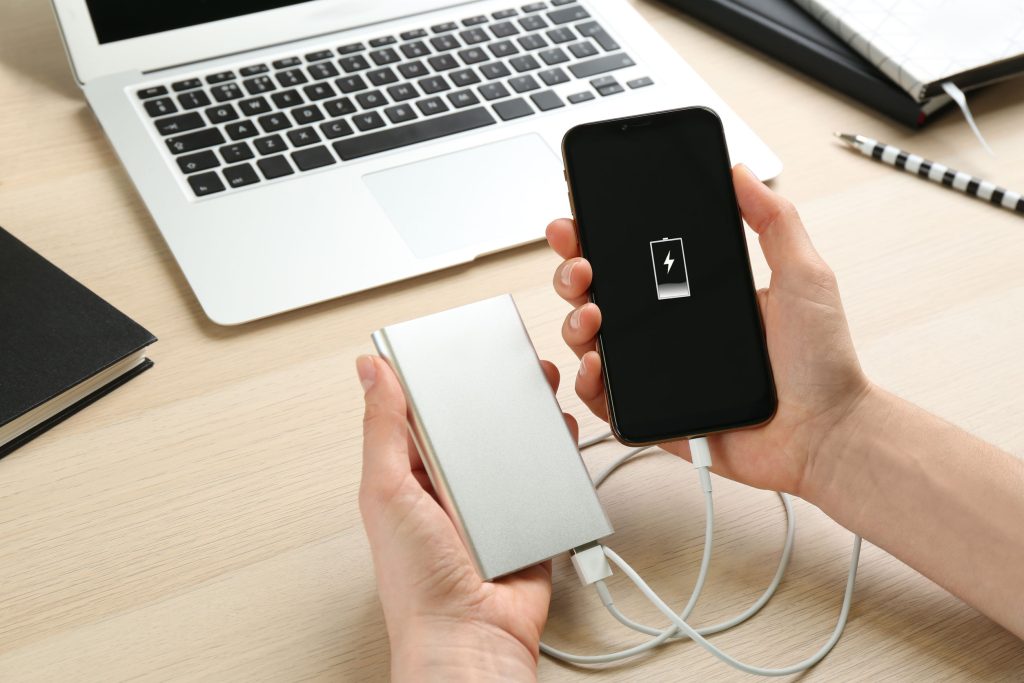 Guía de uso de Power Bank ¿Sabes cómo cuidar de tu dispositivo de carga? Unidad de carga Power Bank