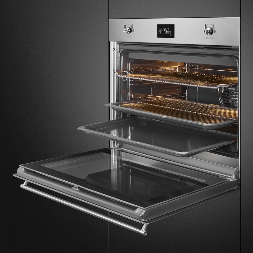 Hornos eléctricos Smeg: comparativa modelo SF6100vn1 vs SF6381x Hornos eléctricos Smeg