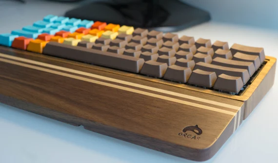 teclado madera