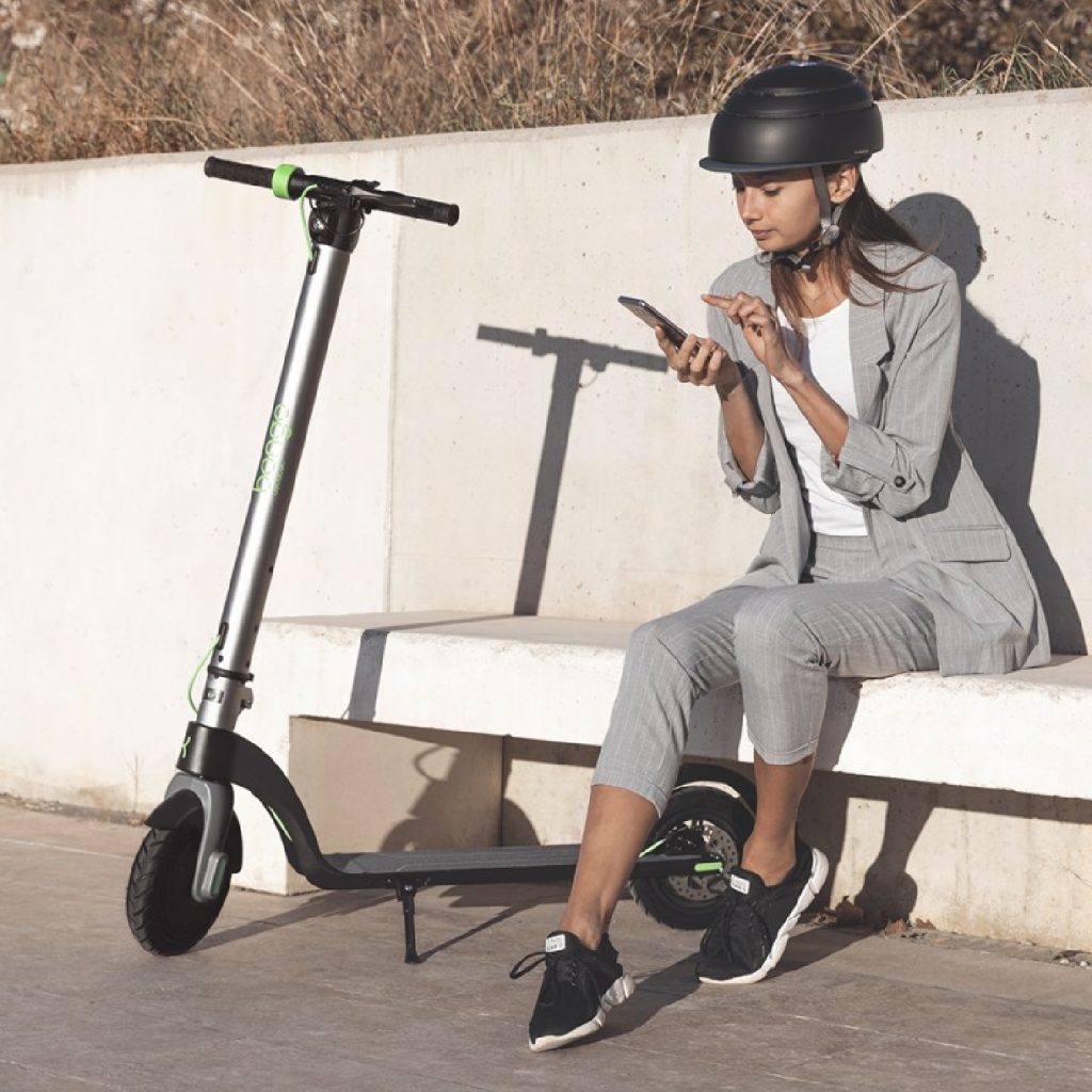 Los Patinetes eléctricos Bongo Serie M20 y M30 Connected: Explorando la movilidad sostenible Patinetes eléctricos Bongo Serie M20 y M30