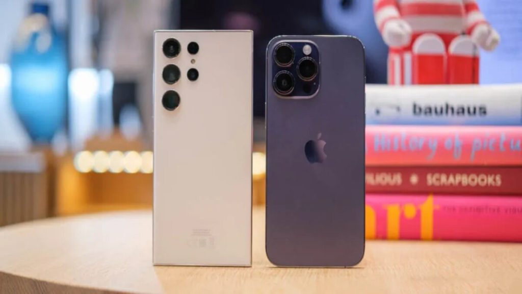 iPhone 14 vs Samsung Galaxy S23: Características y Diferencias La nueva generación de smartphones de Samsung ha llegado, presentando tres modelos que compiten directamente con las propuestas de Apple. El Samsung Galaxy S23 responde al desafío del iPhone 14 de Apple. ¿Te resulta difícil decidir cuál elegir?