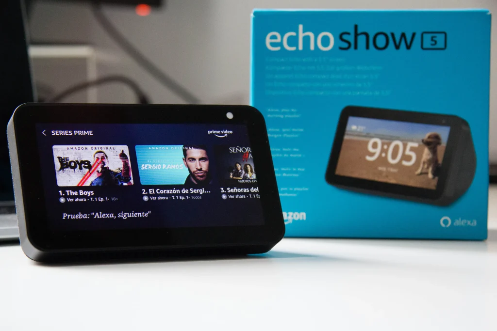 Echo Show 5 (3.ª generación): un dispositivo versátil y asequible para controlar tu hogar inteligente Echo Show 5