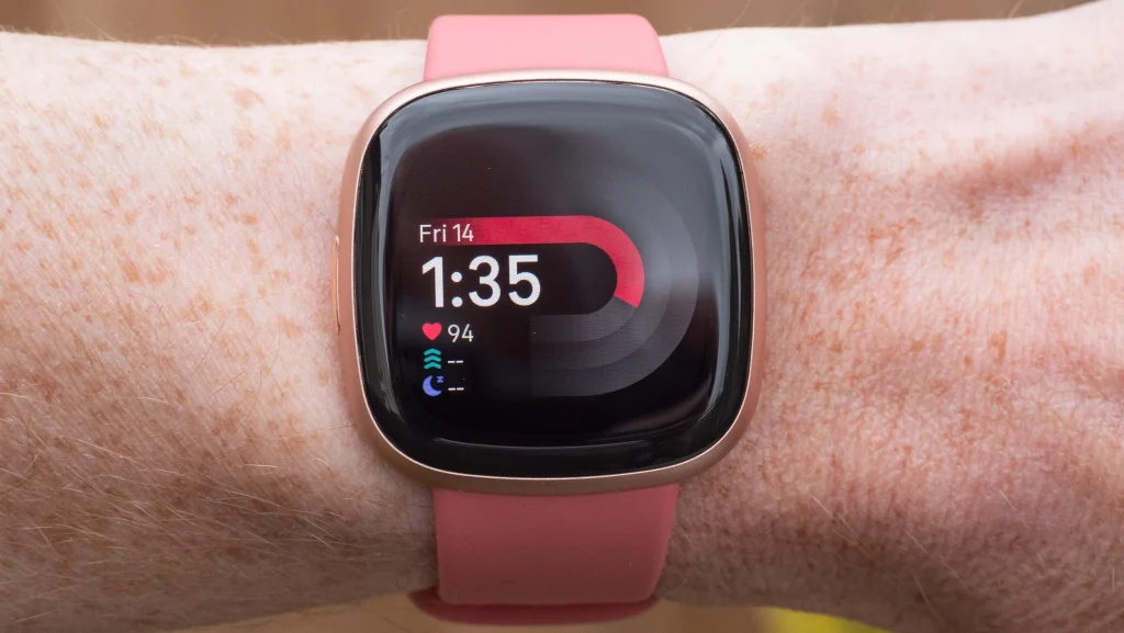 Versa 4: el smartwatch de Fitbit para mejorar tu salud y forma física versa 4