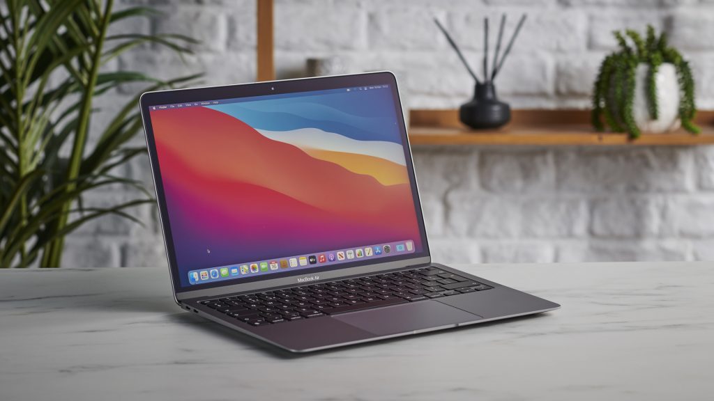 Apple MacBook Air 13 (2020): el portátil más ligero y potente de la marca Apple MacBook Air 13