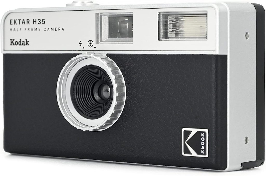 
KODAK EKTAR H35 Cámara de cine de formato medio, 35 mm, reutilizable, sin enfoque, ligera, fácil de usar (negro) (la película y la pila AAA no están incluidas)