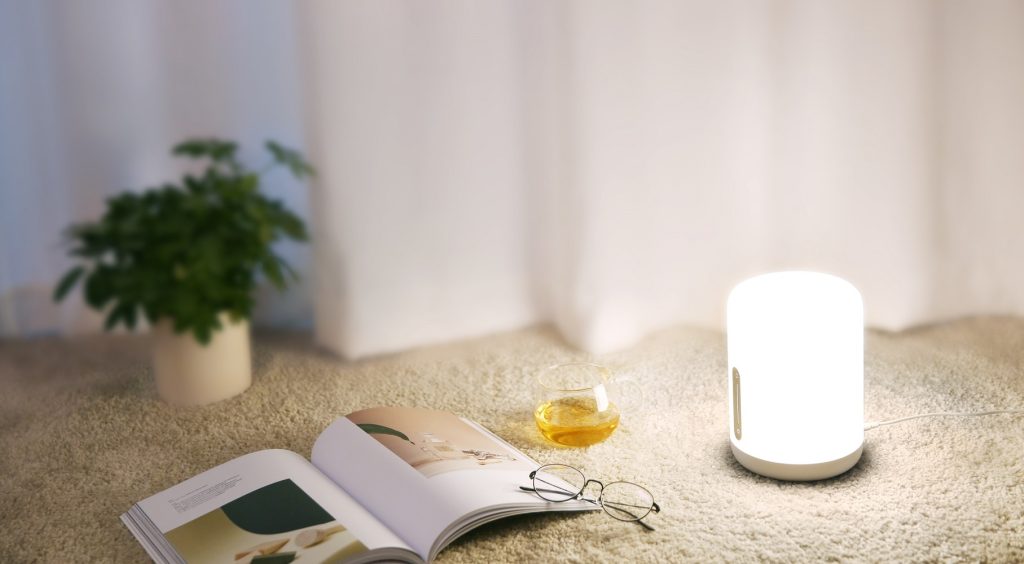 Conoce la Xiaomi Mi Bedside Lamp 2: la lámpara inteligente que ilumina tus espacios Lámpara Inteligente Xiaomi