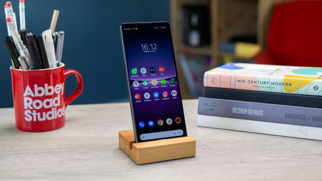 Xperia 1 v